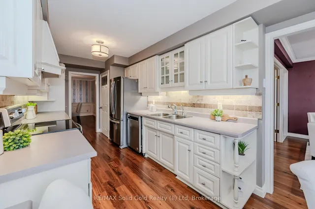 Additional image 17 of 2 Lancaster St Unit 403