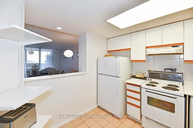 Additional image 20 of 15 Maitland Pl Unit 204