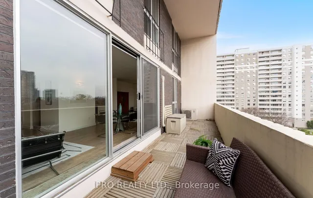 Additional image 32 of 60 Southport St Unit 414