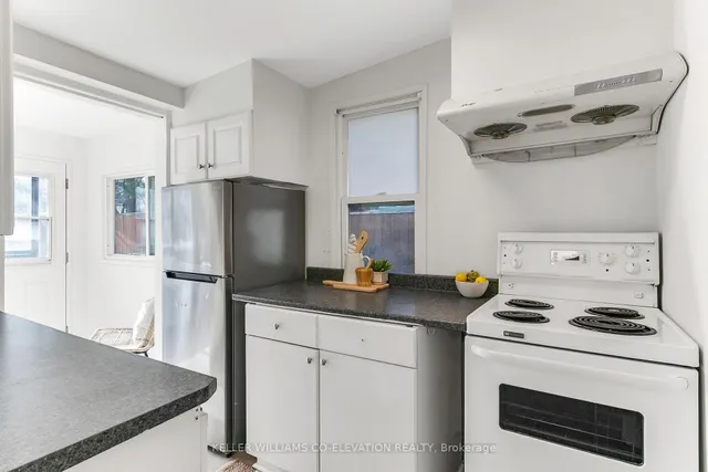 Additional image 13 of 88 Redwood Ave