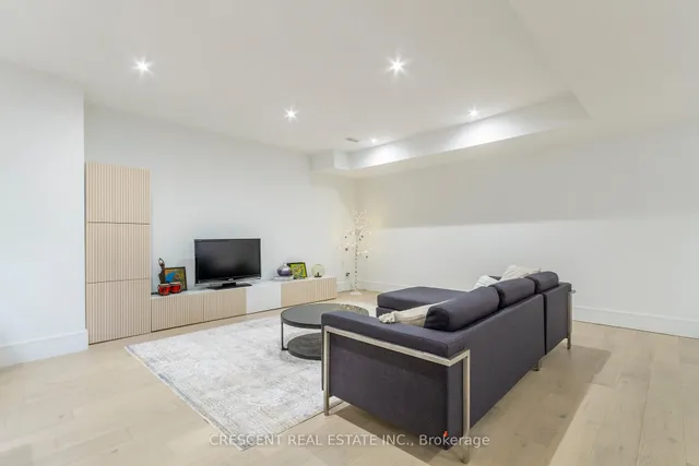 Additional image 44 of 151 Shaver Ave