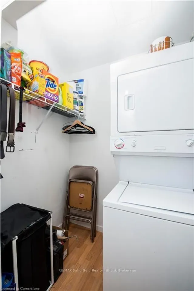 Additional image 13 of 410 King St Unit 124