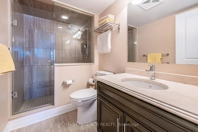 Additional image 15 of 60 Baycliffe Cres Unit 106