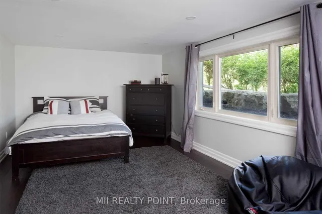 Additional image 25 of 881 Danforth Pl