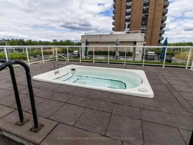 Additional image 41 of 3865 Lake Shore Blvd Unit 401