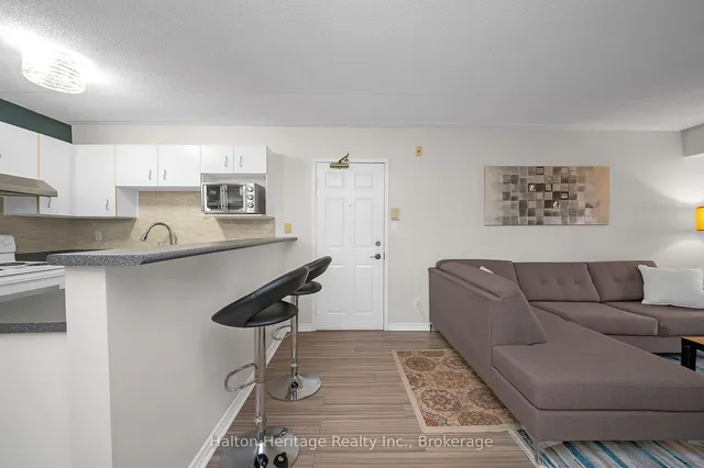 Additional image 4 of 4015 Kilmer Dr Unit 110