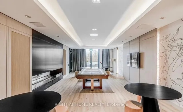 Additional image 20 of 225 VETERANS Dr Unit 409