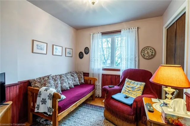 Additional image 24 of 611 Woodview Rd