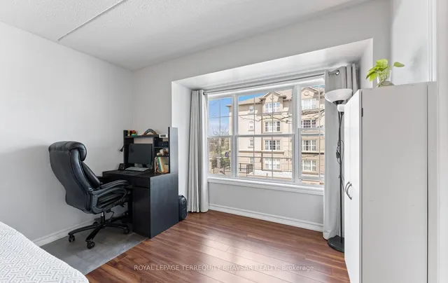 Additional image 24 of 1340 Main St Unit 202