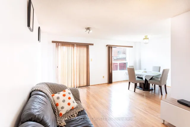 Additional image 16 of 128 TOBA Cres