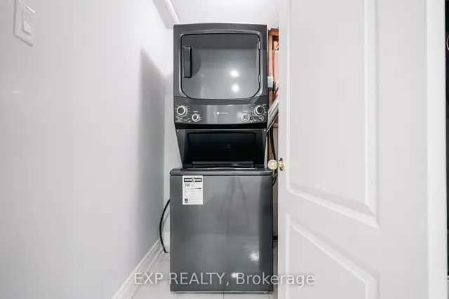 Additional image 31 of 668 Hamilton Cres