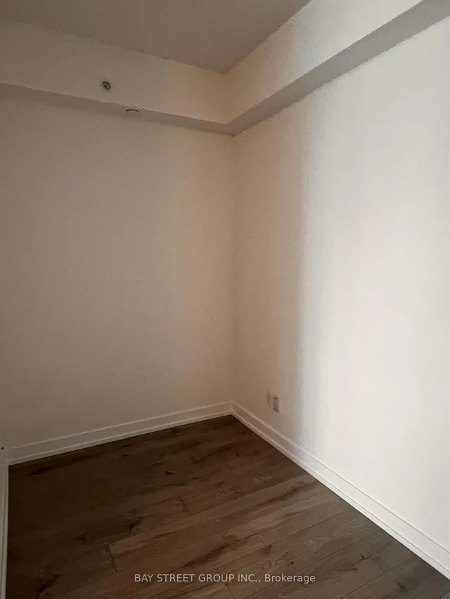 Additional image 9 of 161 Roehampton Ave Unit 2707