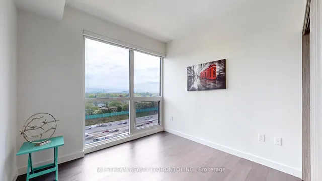 Additional image 14 of 95 McMahon Dr Unit 1506