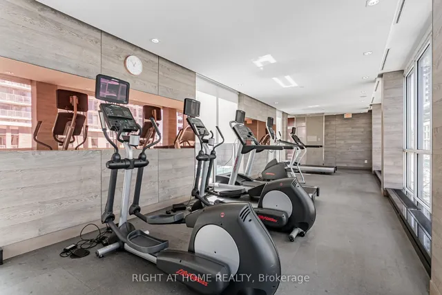 Additional image 17 of 121 Mcmahon Dr Unit 703