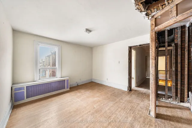 Additional image 31 of 69 Montrose Ave