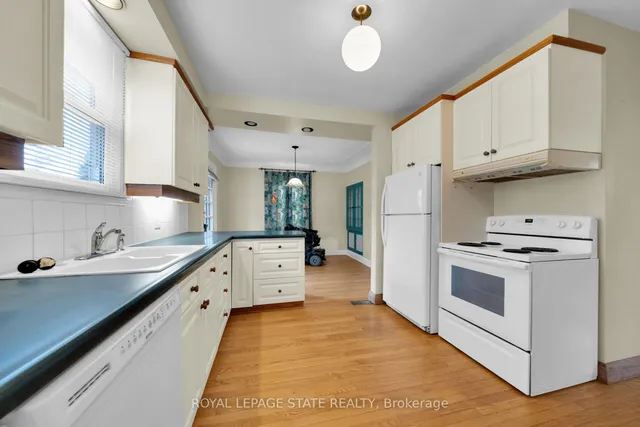 Additional image 7 of 37 Mercer St