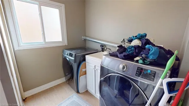 Additional image 15 of 438 Ojibway Trail