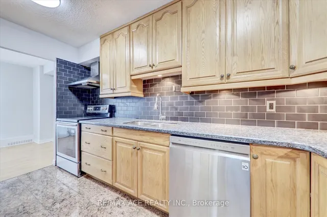 Additional image 22 of 1250 Bridletowne Circ Unit 1204