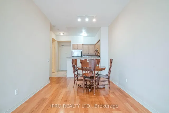 Additional image 17 of 481 Rosewell Ave Unit 408