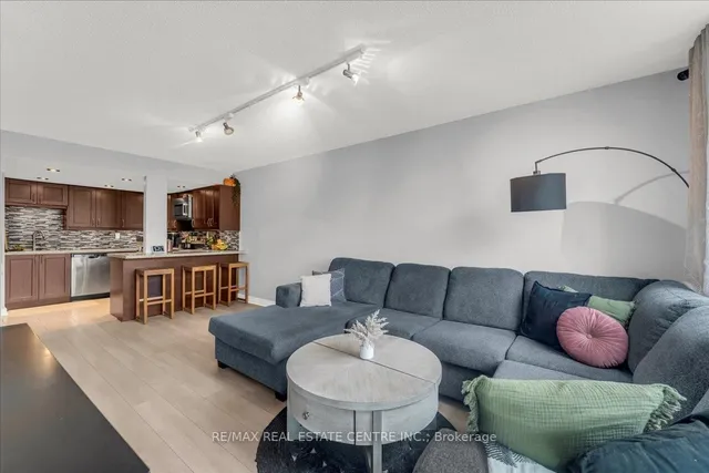 Additional image 7 of 4470 Tucana Crt Unit 1807