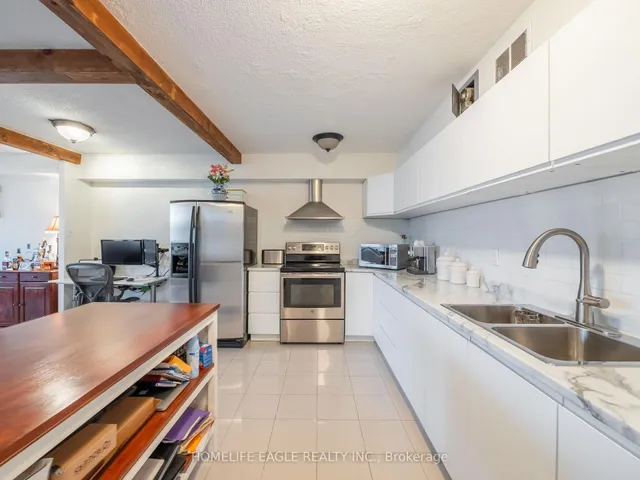 Additional image 3 of 15 London Green Crt Unit 206