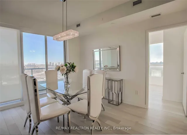 Additional image 4 of 117 McMahon Dr Unit 3702