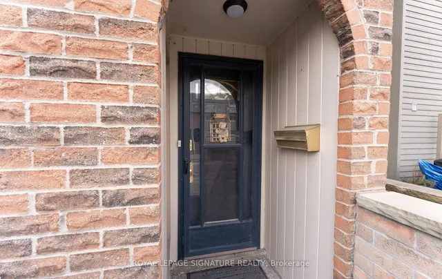 Additional image 2 of 74 Dutch Myrtle Way