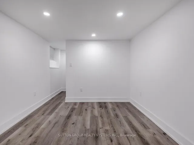 Additional image 29 of 217 Earlscourt Ave