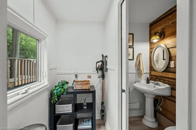 Additional image 44 of 26 Cedar Ave