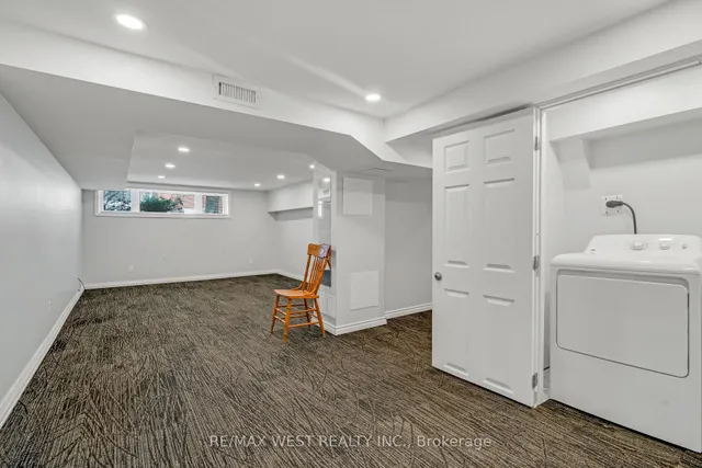 Additional image 24 of 2 Cabot Crt