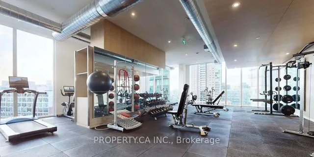 Additional image 29 of 135 East Liberty St Unit 1003