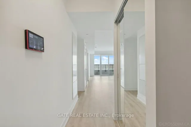 Additional image 7 of 20 In on the Park Dr Unit 1730