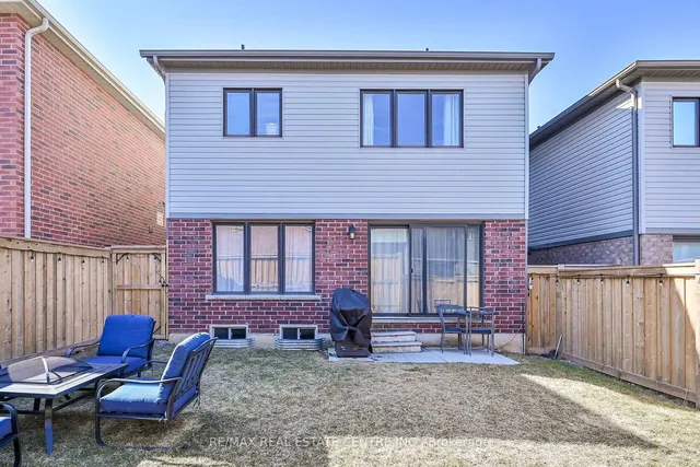 Additional image 37 of 18 Scarletwood St