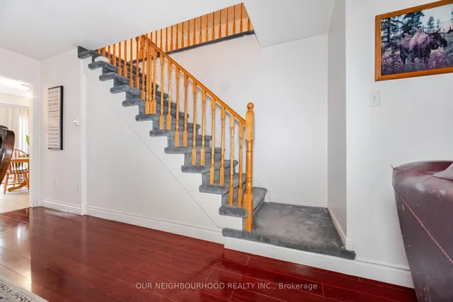 Additional image 18 of 71 Giraffe Ave