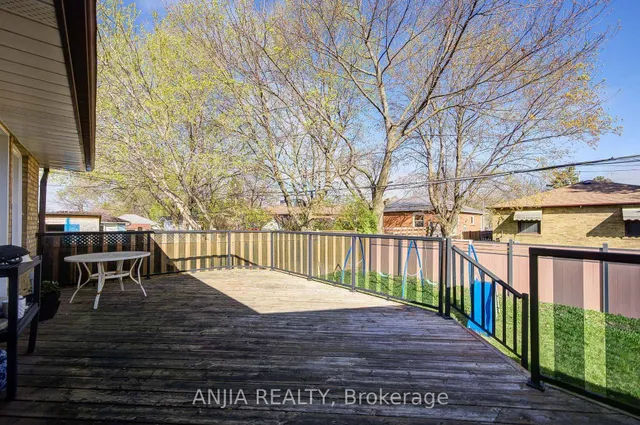 Additional image 49 of 56 Flintridge Rd