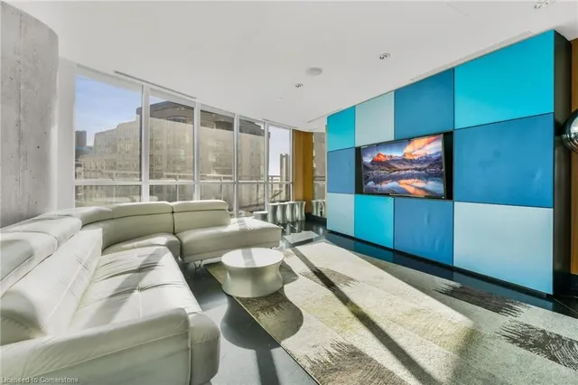 Additional image 29 of 38 Dan Leckie Way Unit 1909