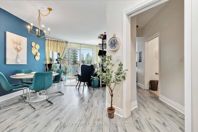 Additional image 14 of 80 Absolute Ave Unit 406