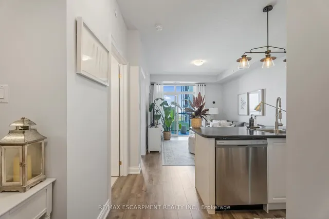 Additional image 5 of 101 Shoreview Pl Unit 239