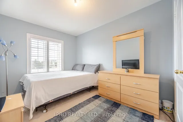 Additional image 21 of 770 Othello Crt Unit 70