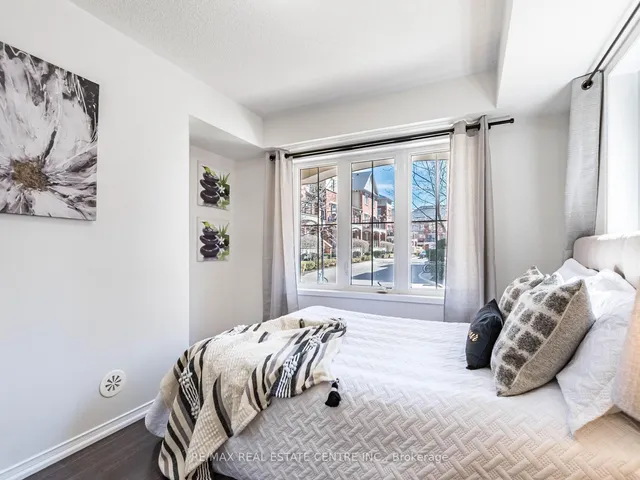 Additional image 39 of 2460 Post Rd Unit 3