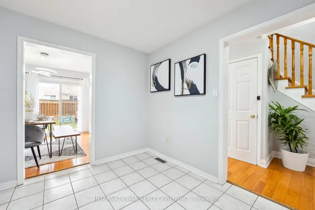 Additional image 18 of 20 Arid Ave