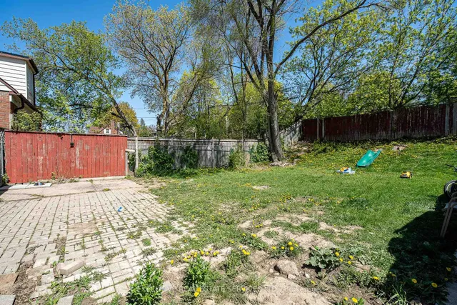 Additional image 37 of 49 Trethewey Dr