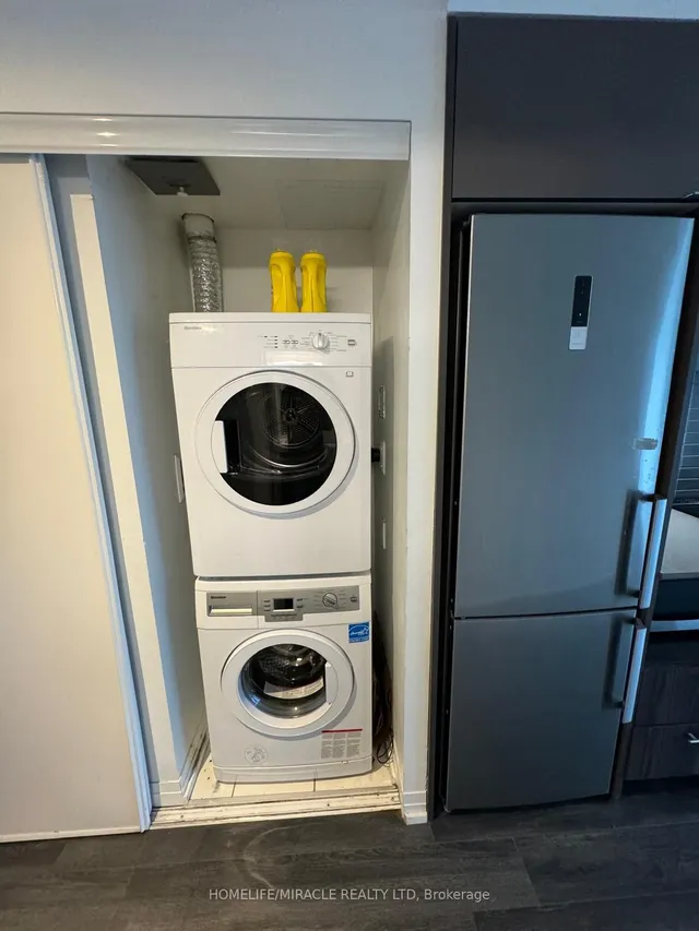 Additional image 9 of 251 Jarvis St Unit 504