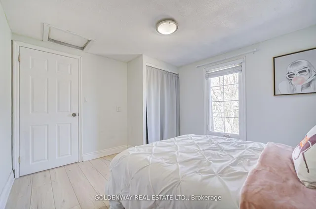 Additional image 31 of 211 Pemberton Ave