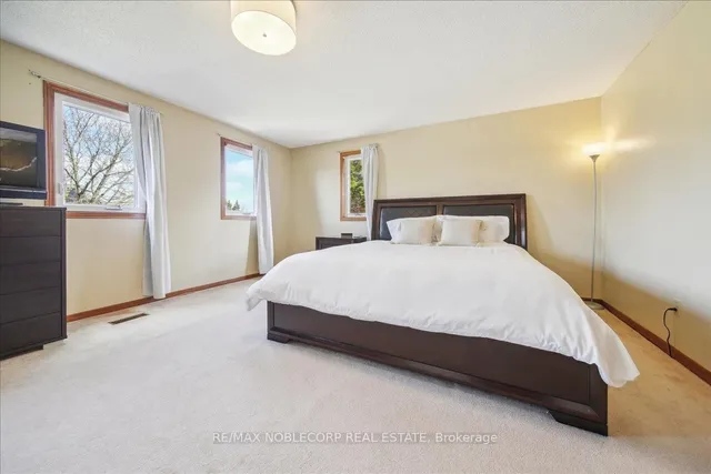 Additional image 14 of 340 Laurentian Ave