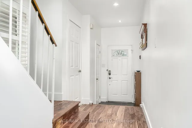 Additional image 3 of 385 The East Mall N/A Unit 6