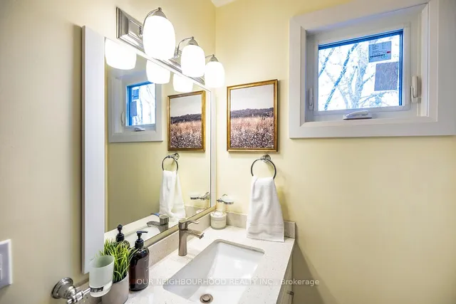 Additional image 23 of 87 Flamingo Cres