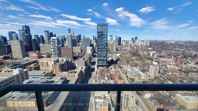 Additional image 19 of 251 Jarvis St Unit 3511