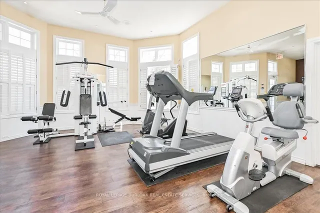 Additional image 30 of 1421 Walker's Line Unit 211