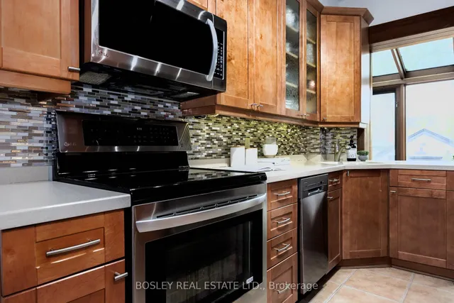 Additional image 9 of 185 Courcelette Rd